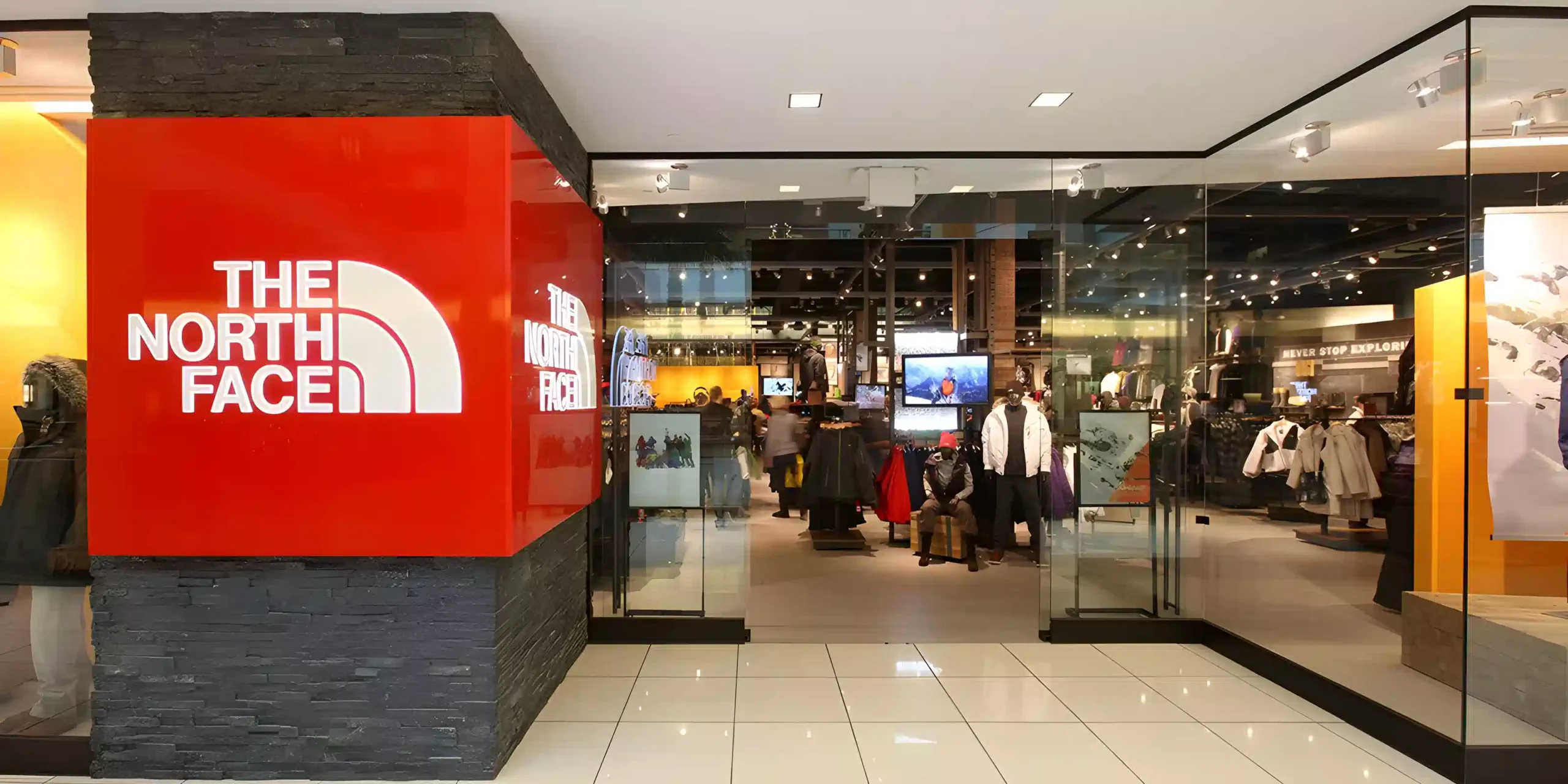 Banner 1 scaled - The North Face Polska