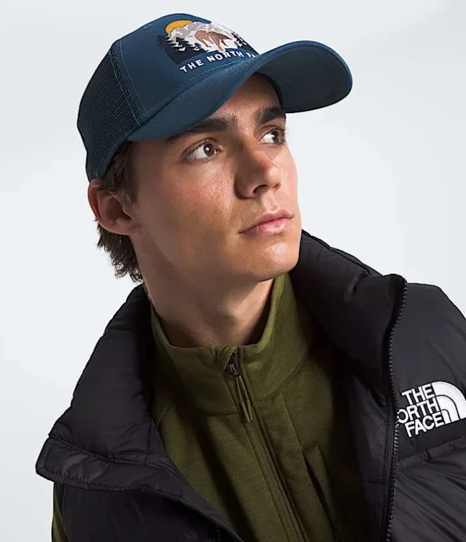 Czapka z daszkiem Mudder Trucker z haftem