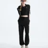 Damskie spodnie dresowe Essential Relaxed Straight