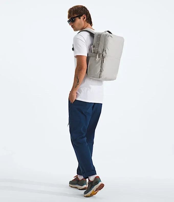 Plecak Base Camp Voyager Daypack