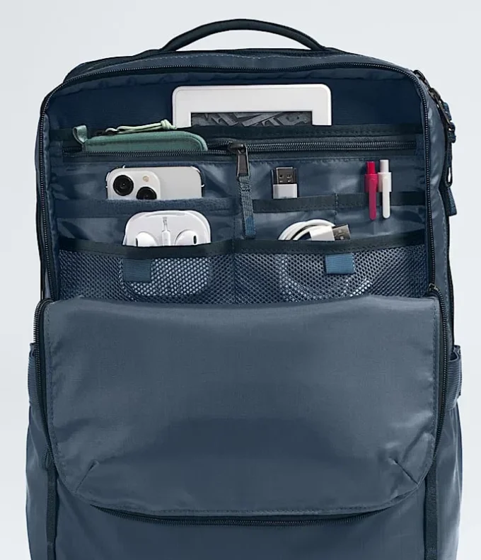 Plecak Base Camp Voyager Daypack